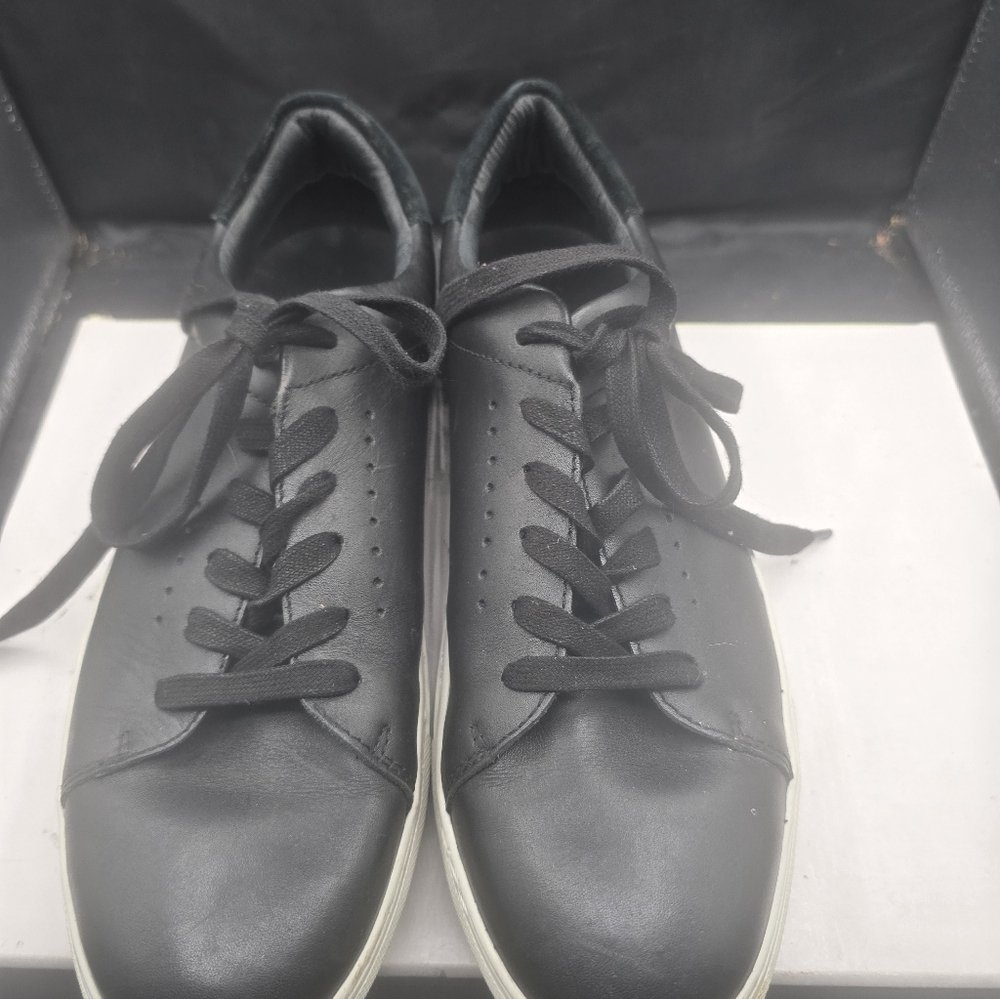 J/SLIDES Black Leather Men's Sneakers